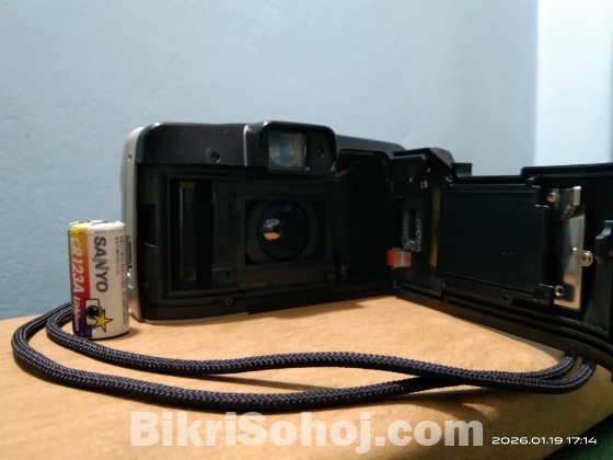 Canon Sure Shot 60 Zoom 35mm Film Camera